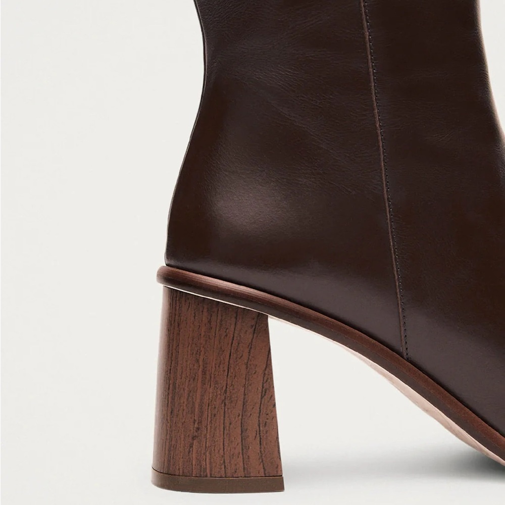 ALOHAS Burgundy Heeled Boots - Picture 2 of 8